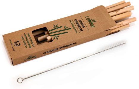 Das Bild zeigt Bambus Strohhalme in der Verpackung.